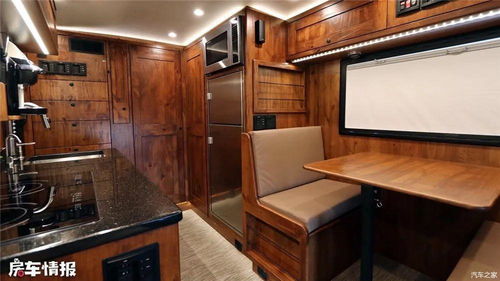 新款福特房车碳纤维厢体,6.7l发动机,出厂自带11度电和330l油箱