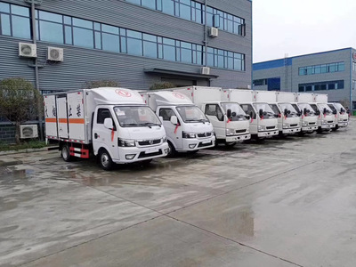 东风途逸危险品货物运输车销售厂家