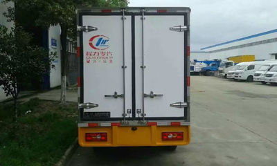 五十铃面包冷藏车